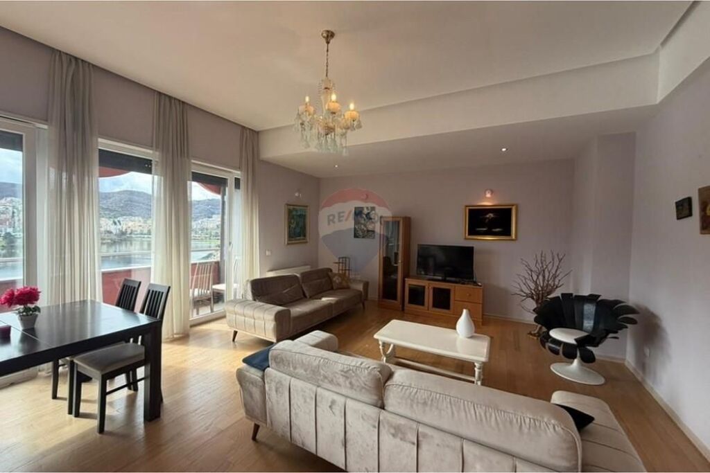 Apartament - Për Qira - Liqeni i Tiranës, Tiranë(ID: 530551001-346)