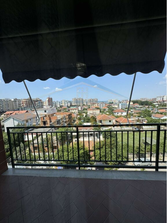 AFFITTO APPARTAMENTO 2+1+2+PARCHEGGIO PRESSO GREEN CITY