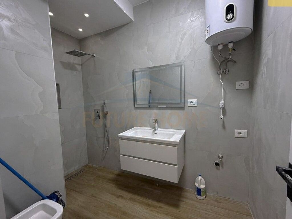 In vendita, Appartamento 1+1, Don Bosko, Tirane