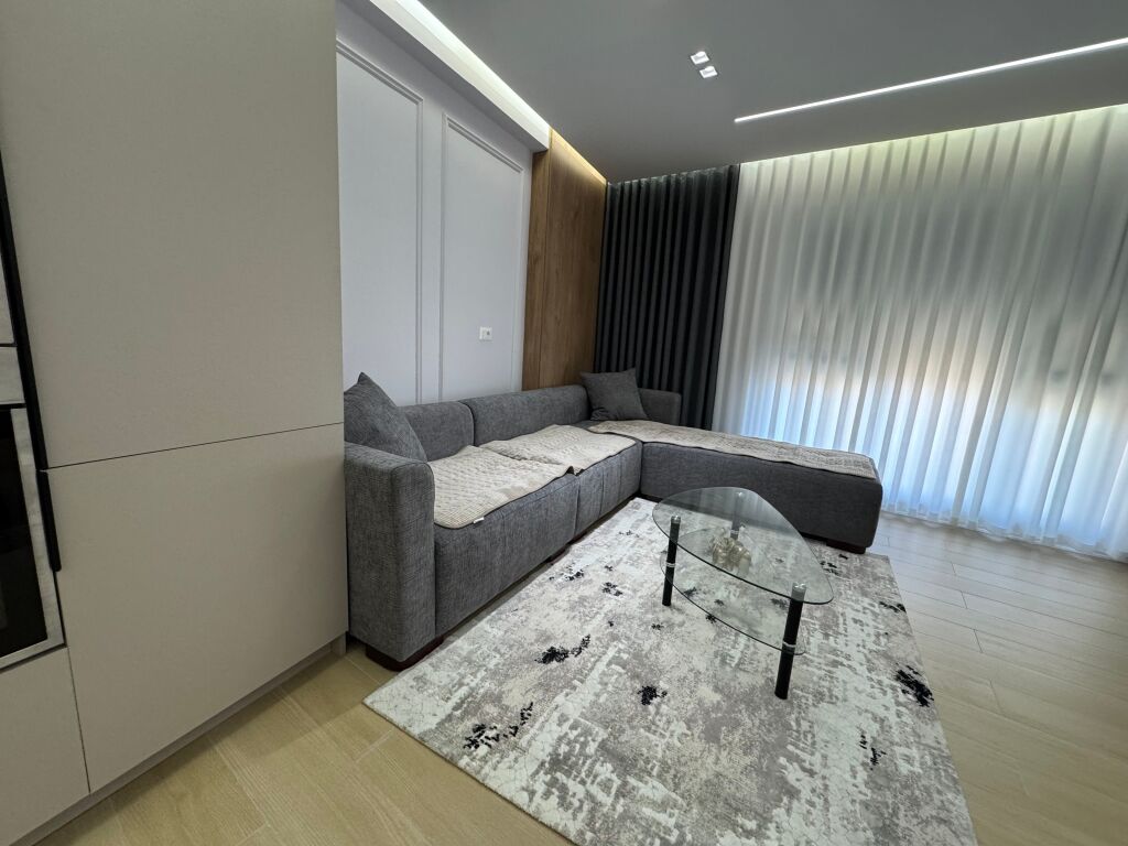 Qera apartament 2+1+2 Jordan misja prane spak cmimi 90.000 leke /muaj