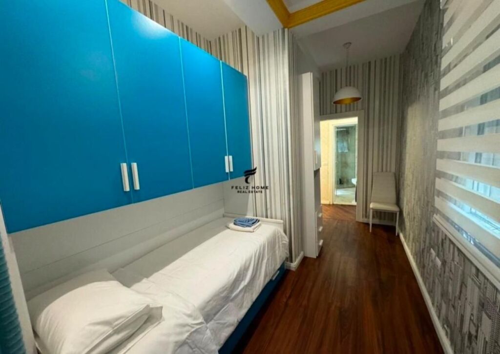 APARTAMENT ME QERA 2+1+BALLKON LIQENI I THATE 80.000 LEKE