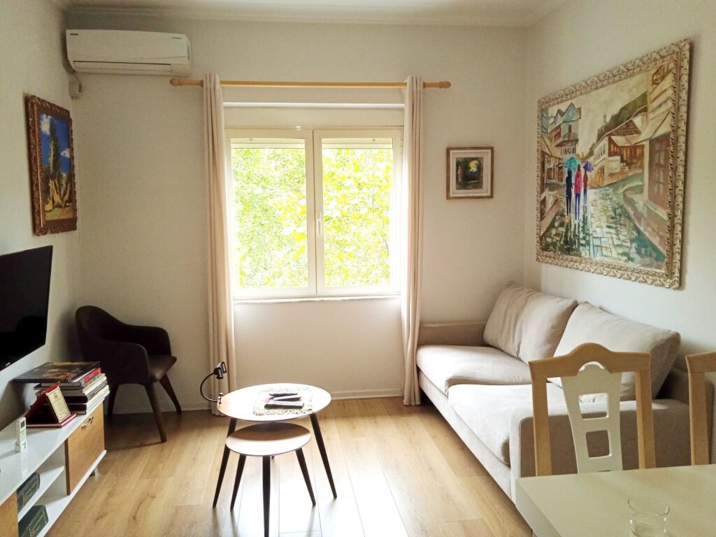 Appartamento 2+1+deposito 73 m2 in vendita sul Viale Bajram Curri con vista su Lana