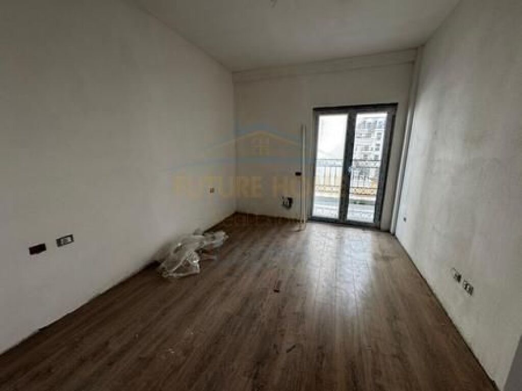 In vendita, Appartamento 1+1, Sauk, Porta Nuova di Tirana, Tirana.