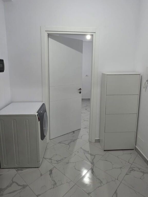 Jepet me Qira Apartament 1+1 – Astir, Urban Gate !
