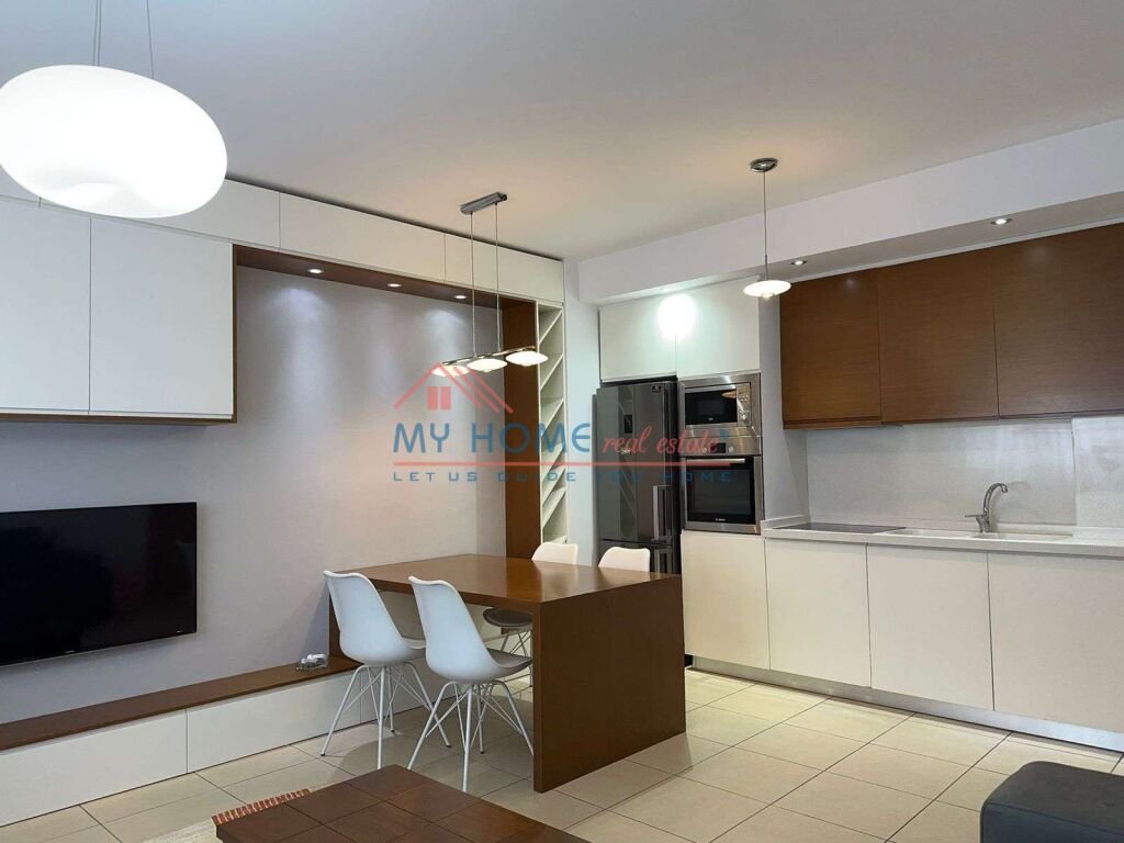 Appartamento 1+1 in affitto a 5 Maj Tirane