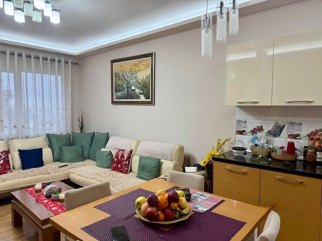 Apartment 2+1 for sale in Astir