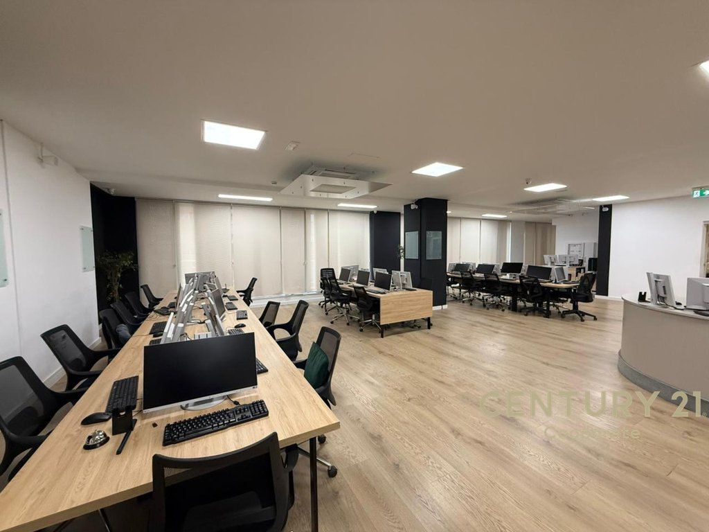 UFFICIO IN AFFITTO A DELIJORGJI