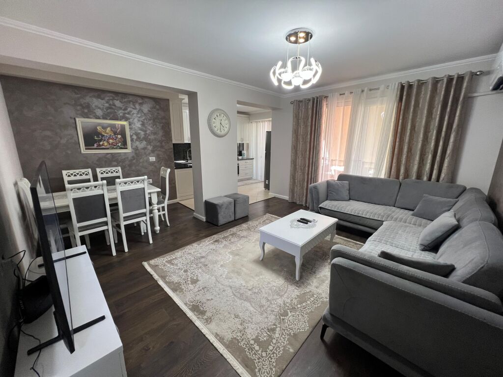 📣 AFFITTO Appartamento 2+1 Con Balcone 📍 Vicino a Selvise, Centro ✨💶 Prezzo 900 Euro