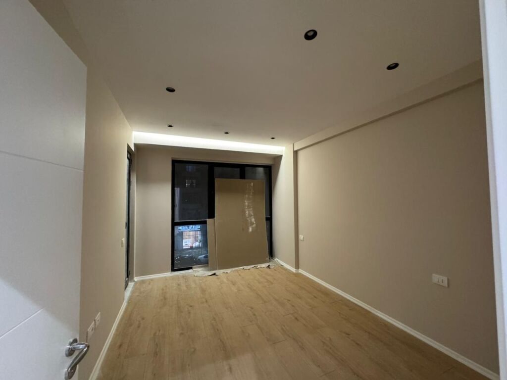Business Premises for Rent in Astir