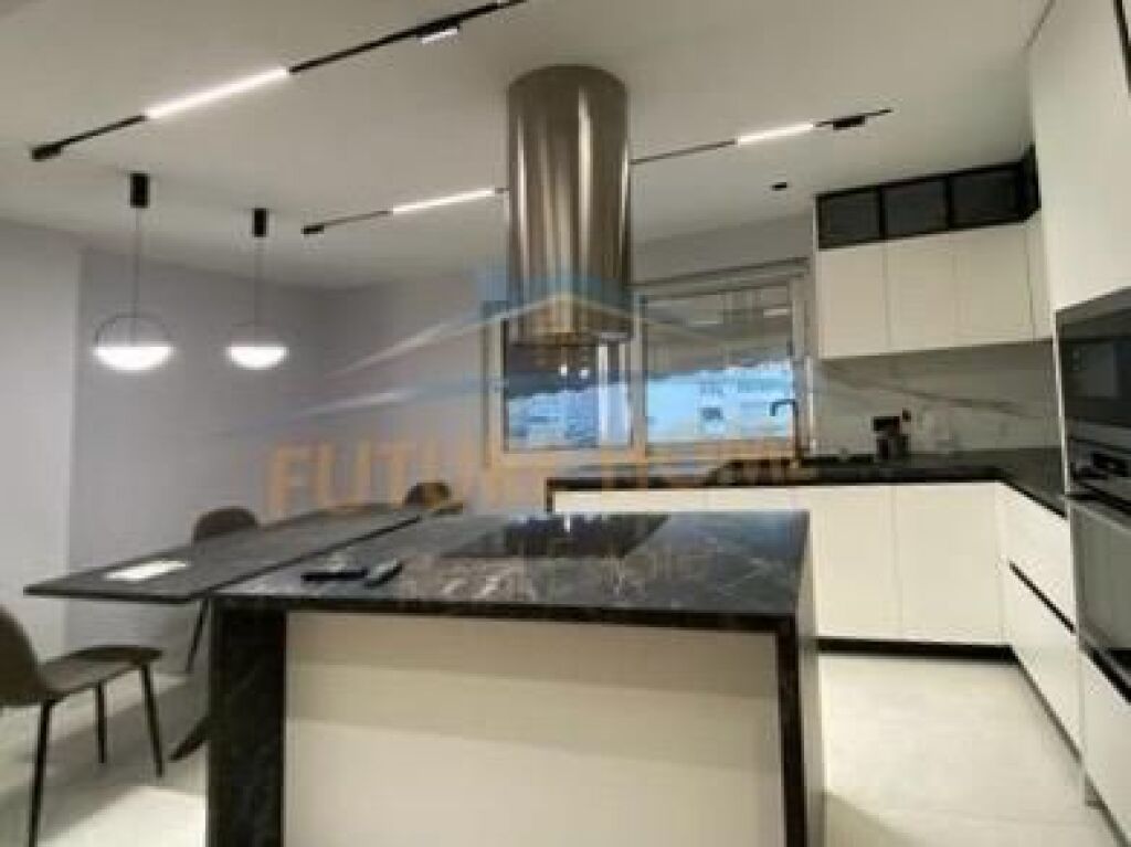 Rent, 2+1 Apartment at Myslym Shyri, near Kastrati Gas Station