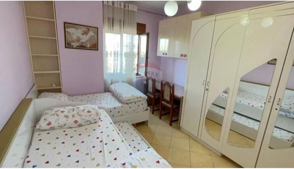 Appartamento 2+1+2 in Vendita nel Centro di Tirana