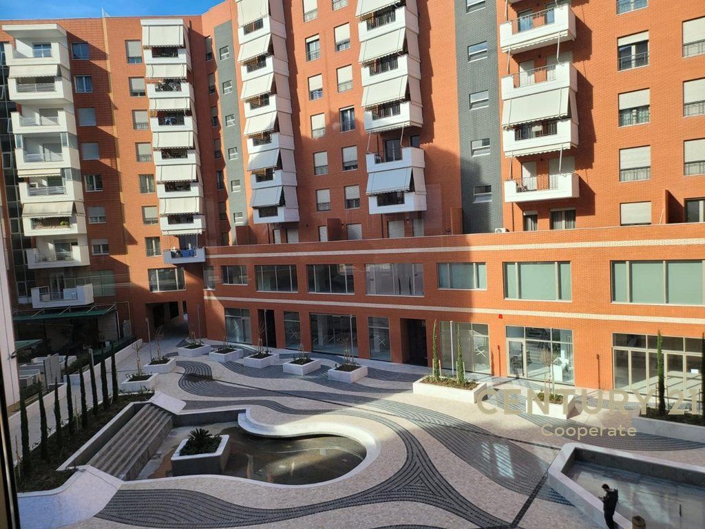 AFFITTO UFFICIO 583M² - PRESSO DELIJORGJI