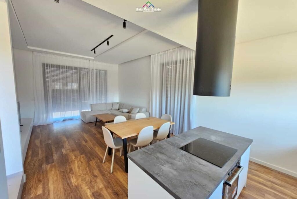 Villa su 3 piani in affitto presso Olive Grove Residence (ID BV22580) Tirana