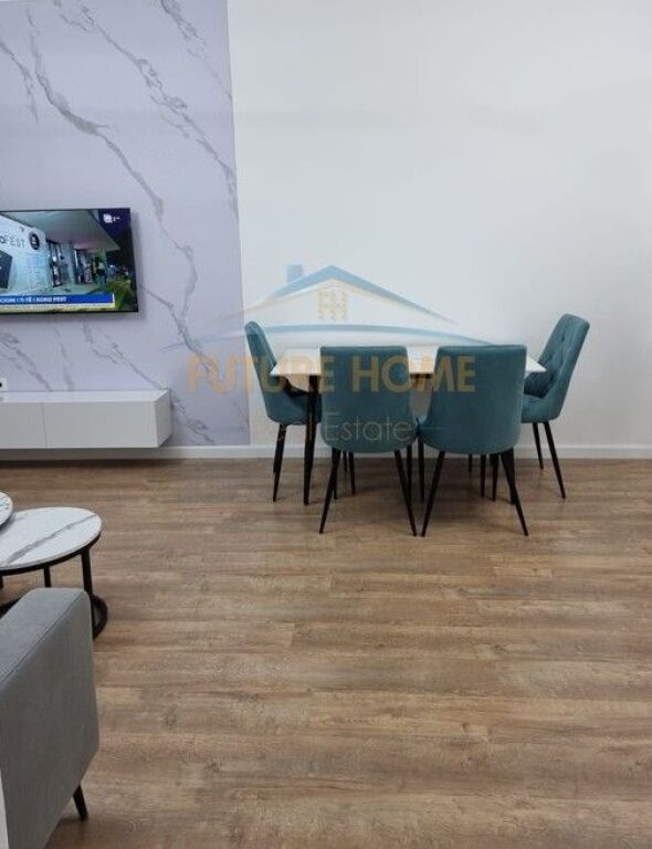 Qera, Apartament 1+1+Post Parkim, Komuna e Parisit, Tiranë