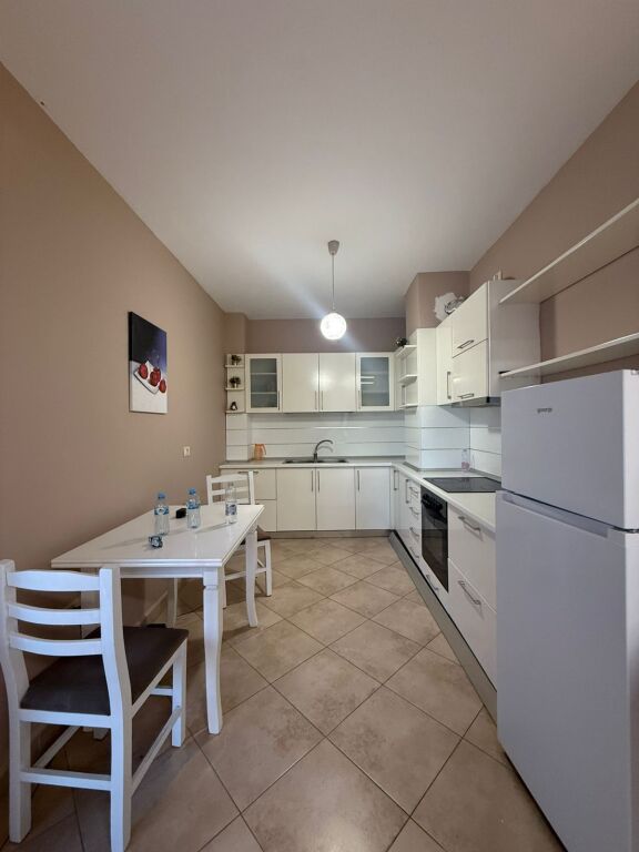 Apartament 3+1+2 për Qera – Bulevardi i Ri / Stacioni i Trenit