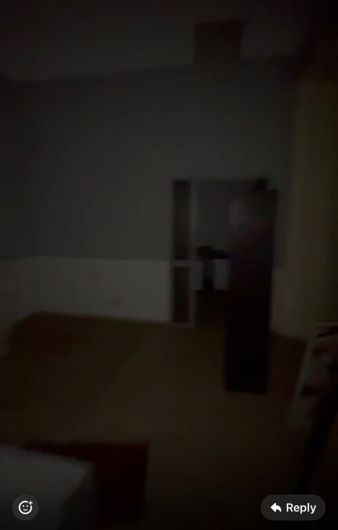 Negozio con una superficie di 75m2, Myslym Shyri dietro l'ufficio postale, 600 euro