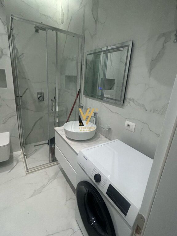 APPARTAMENTO+MONOLOCALE IN AFFITTO IN CENTRO 1.500 EURO