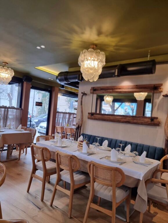 Restorant me qera dhe per shitje tek Vasil Shanto, Tirane ID (42711151).