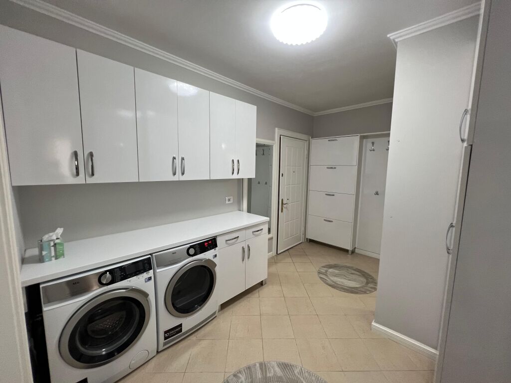 📣 AFFITTO Appartamento 2+1 Con Balcone 📍 Vicino a Selvise, Centro ✨💶 Prezzo 900 Euro