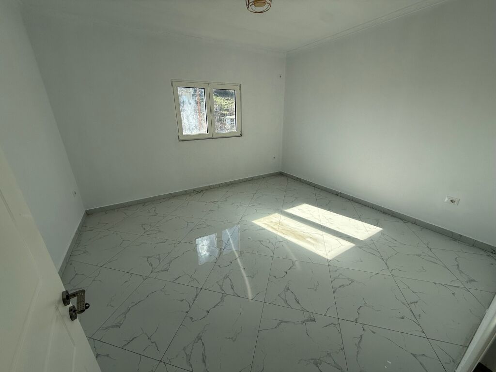 Piano villa in affitto vicino al centro ospedaliero