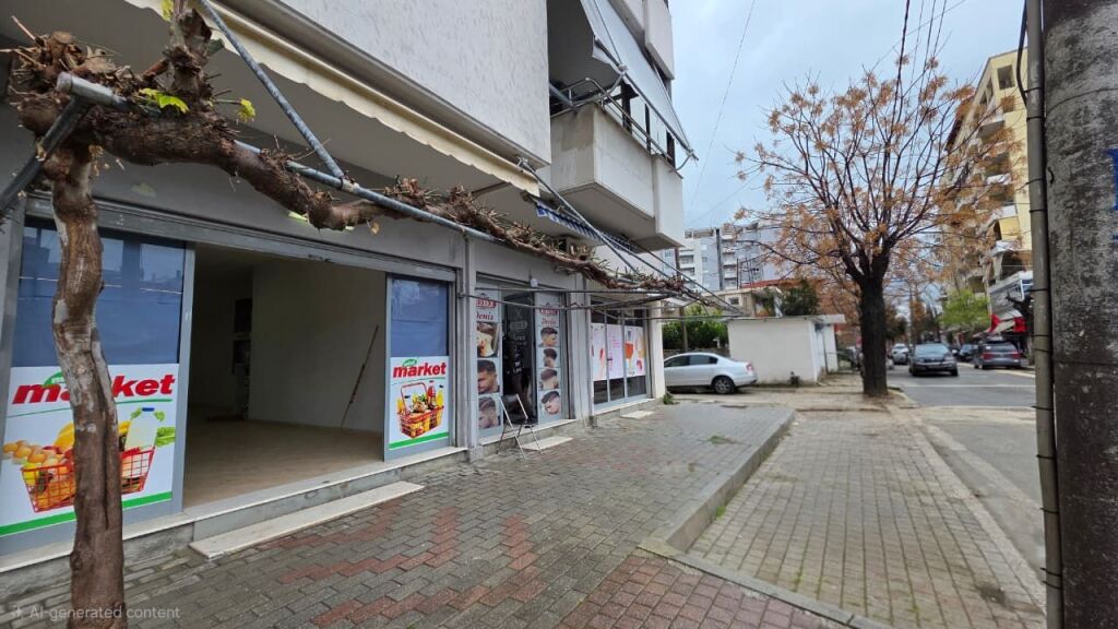 Shop for Rent – 100 m², Fiqirete Musta Street, Vlorë