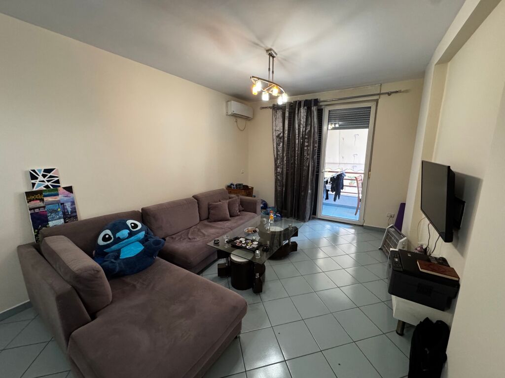🏡 Apartament 1+1 për Shitje – Rruga Rrapo Hekali