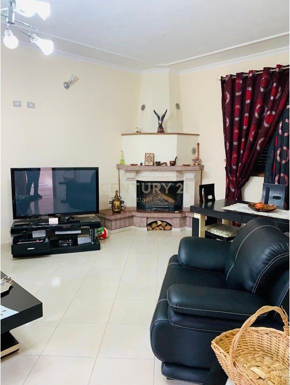 Two-storey villa for rent, in Porto Romano