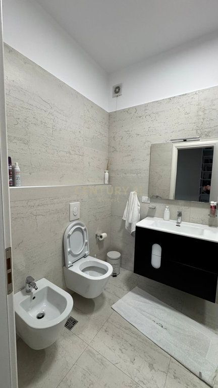 APPARTAMENTO 2+1+2 VICINO ALLA FARMACIA 10