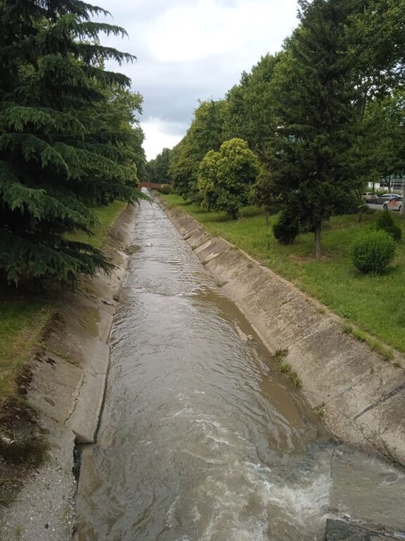 Appartamento 2+1+deposito 73 m2 in vendita sul Viale Bajram Curri con vista su Lana