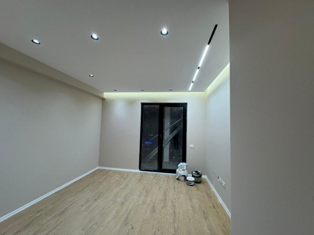 Business Premises for Rent in Astir