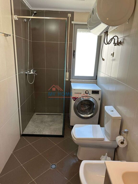 Appartamento 1+1 in affitto a 5 Maj Tirane