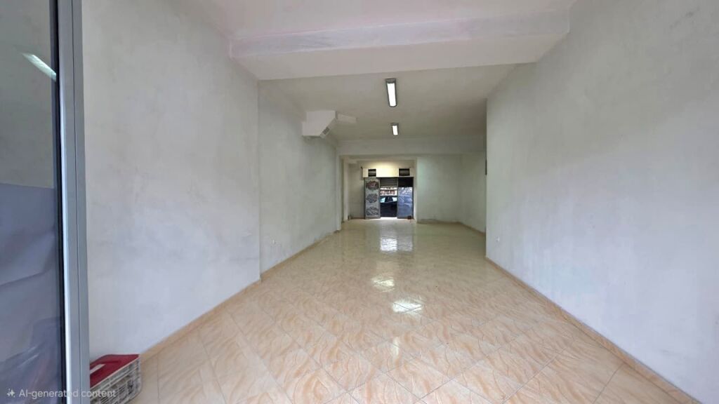 Shop for Rent – 100 m², Fiqirete Musta Street, Vlorë