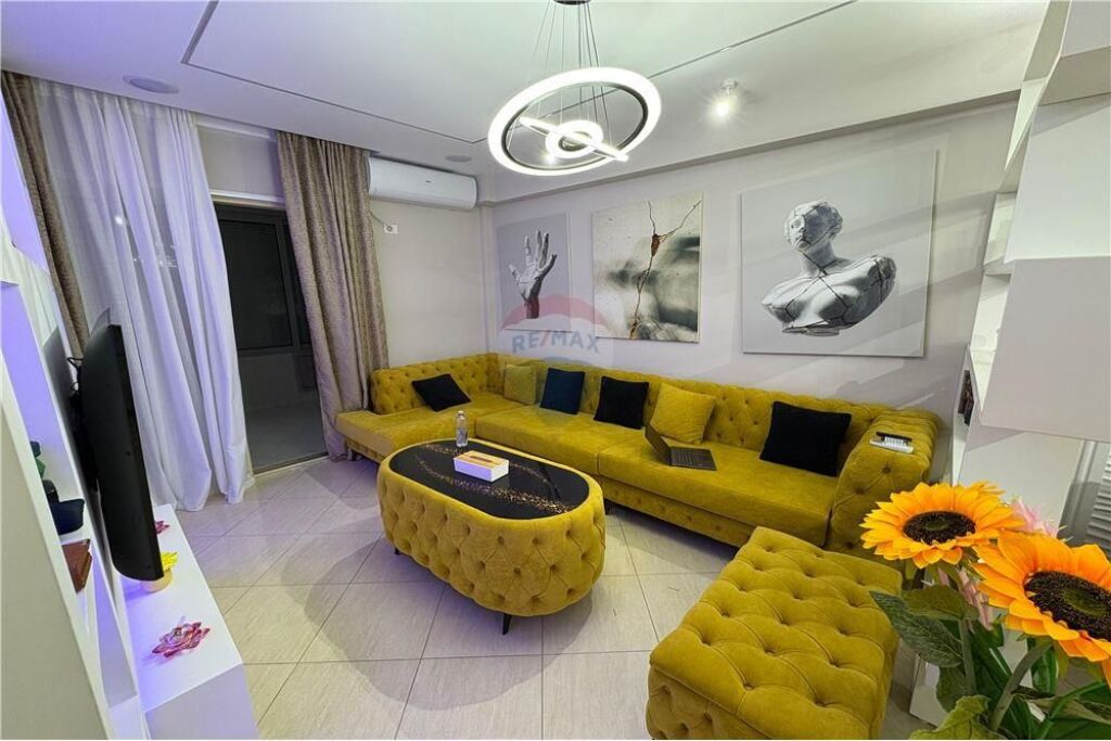 🏡 APPARTAMENTO 1+1 IN VENDITA – LUNGOMARE, VLORË