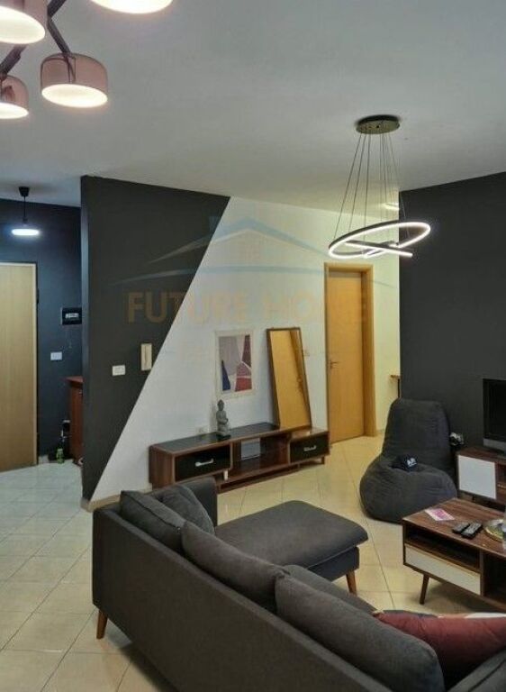 Affitto, Appartamento 2+1+2+Posto auto, Nuovo Anello, Tirana