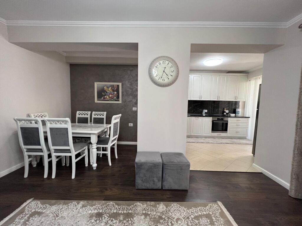 📣 AFFITTO Appartamento 2+1 Con Balcone 📍 Vicino a Selvise, Centro ✨💶 Prezzo 900 Euro
