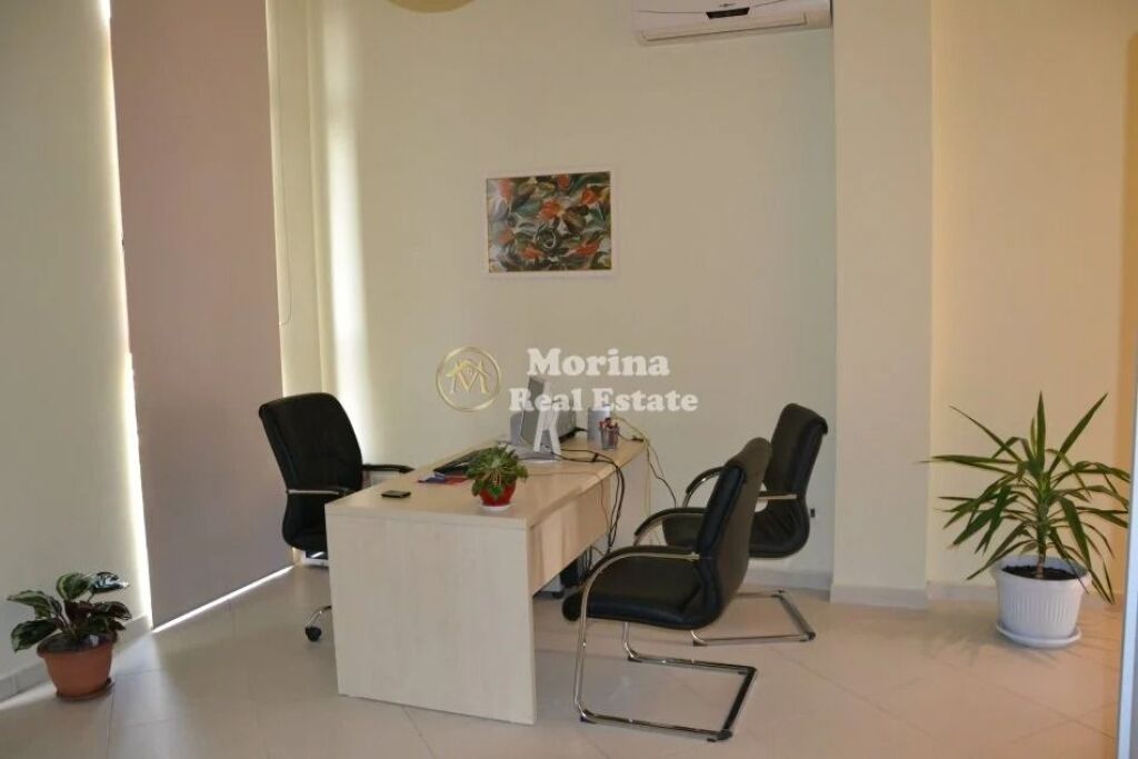Shitje | Ambjent Biznesi | Rruga e Dibrës | 128000 €