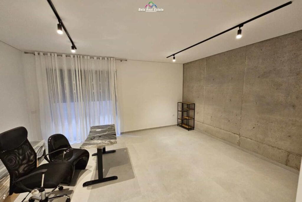 Villa su 3 piani in affitto presso Olive Grove Residence (ID BV22580) Tirana