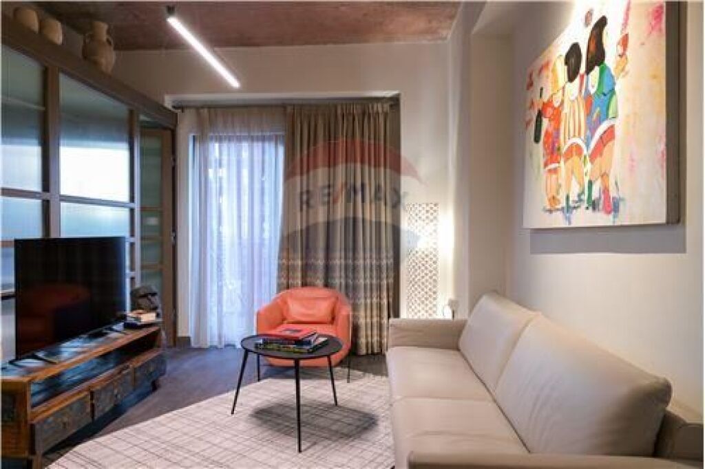 Modern 1+1 apartment for rent + parking space!