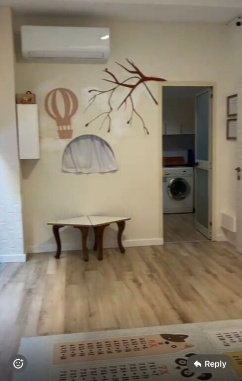 Business premises for rent, at Radisson hotel, Dry lake, 1000 euros
