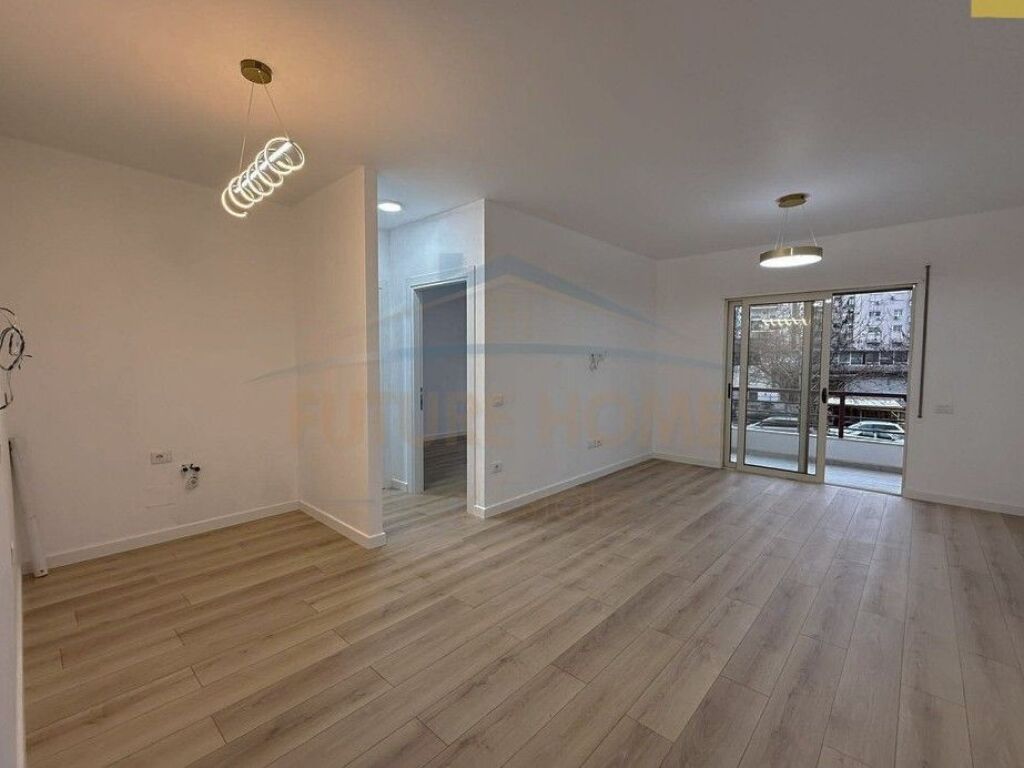 In vendita, Appartamento 1+1, Don Bosko, Tirane
