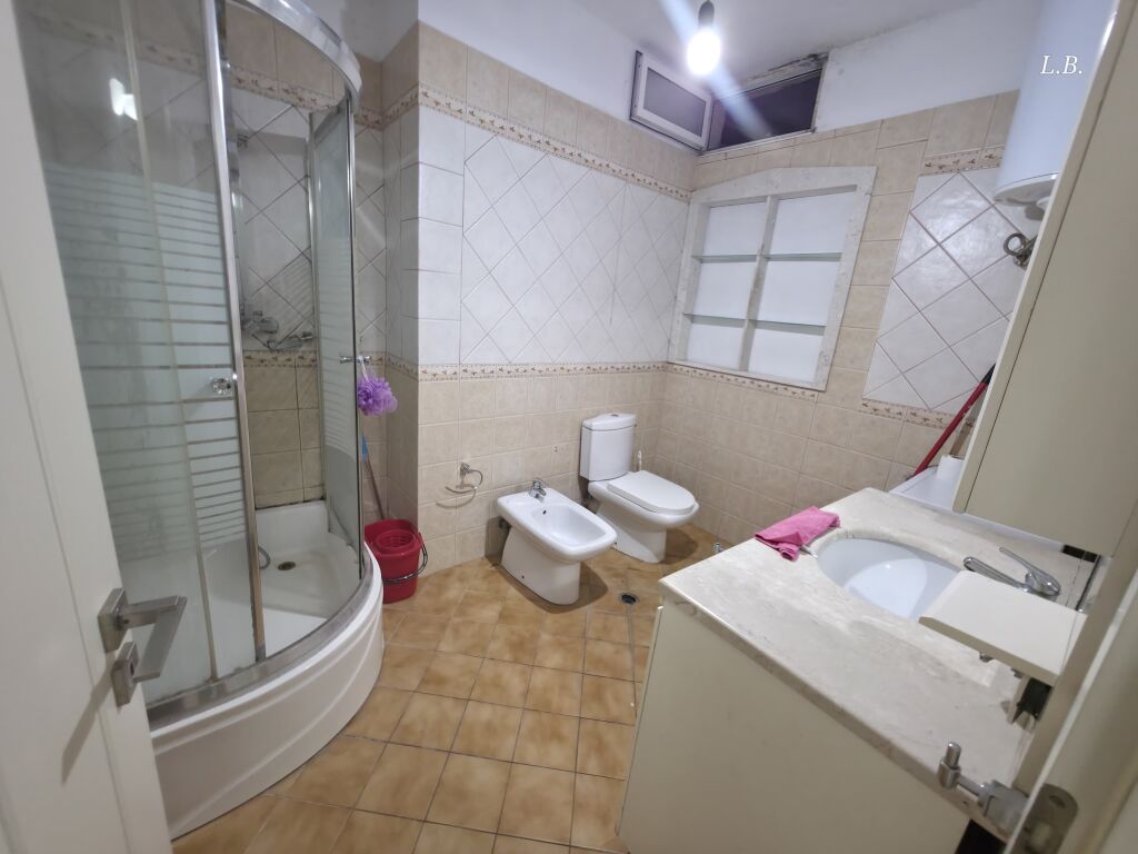 🏡 Jepet me Qira Apartament 2+1 – Komuna e Parisit