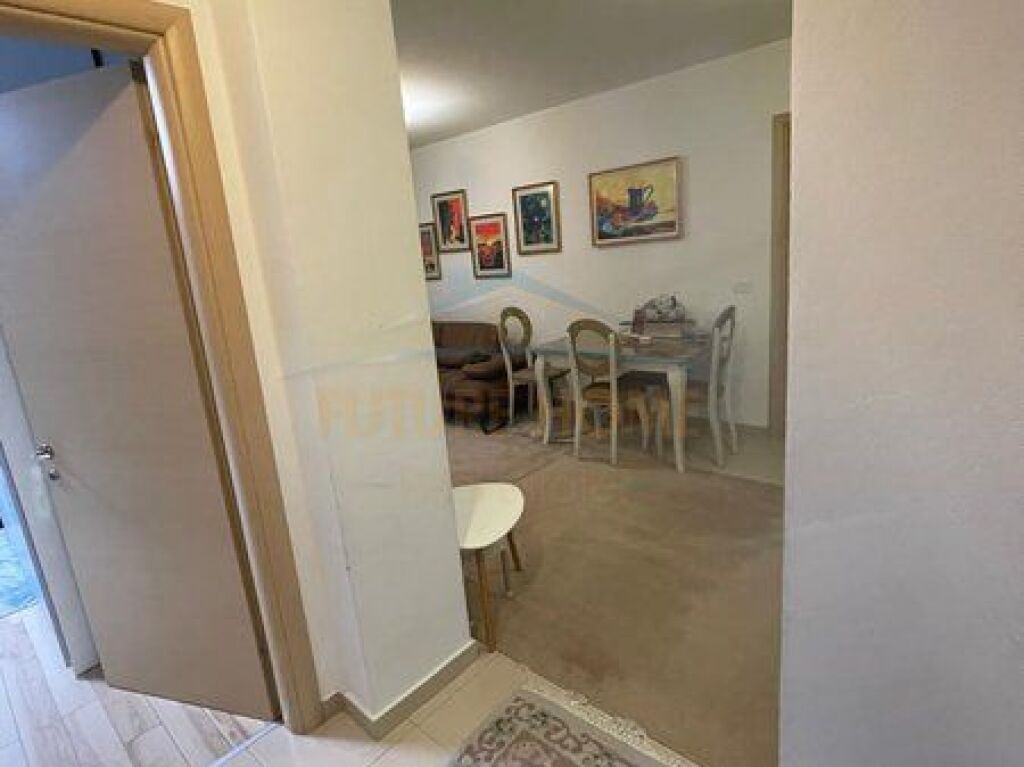 In vendita, Appartamento 2+1+2, Città Studentesca, Tirana