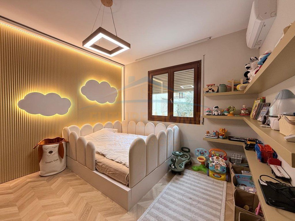 Appartamento 2+1+2 in vendita Giardino Botanico