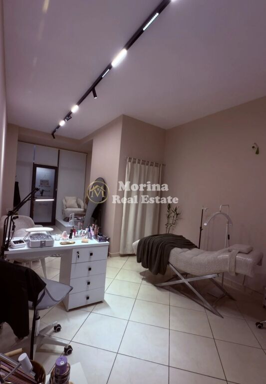 Shitje | Biznesi / Parukeri | Astir | 8500 €