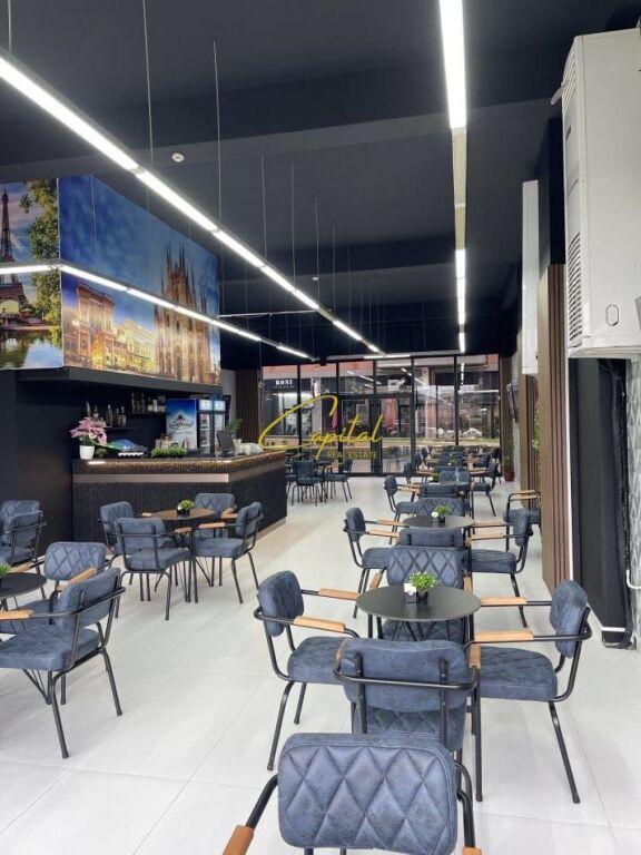 LOCALE COMMERCIALE IN AFFITTO 141 M2 5 MAGGIO 1.100 EURO