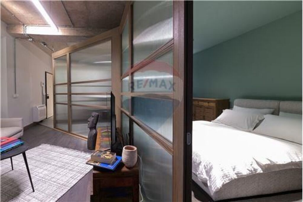 Modern 1+1 apartment for rent + parking space!