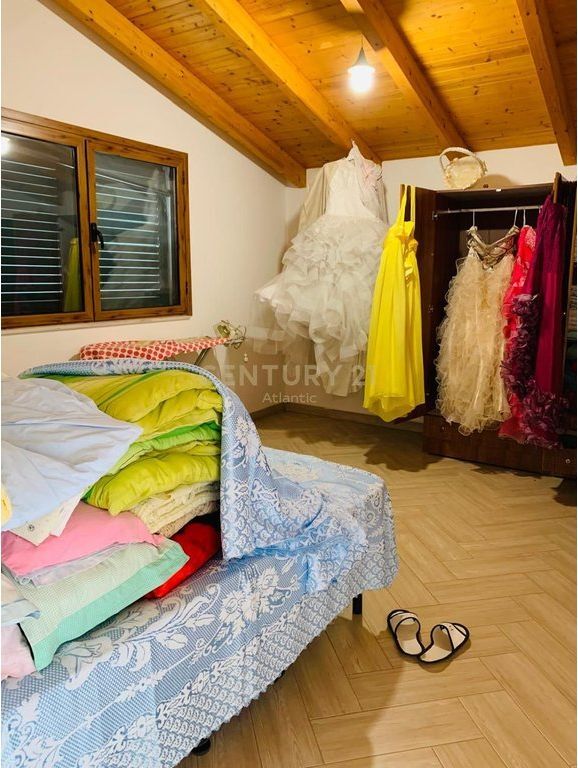 Two-storey villa for rent, in Porto Romano