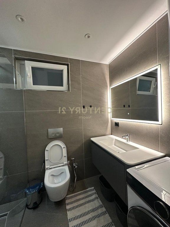 SHITET APARTAMENT 1+1, ISH BLLOKU