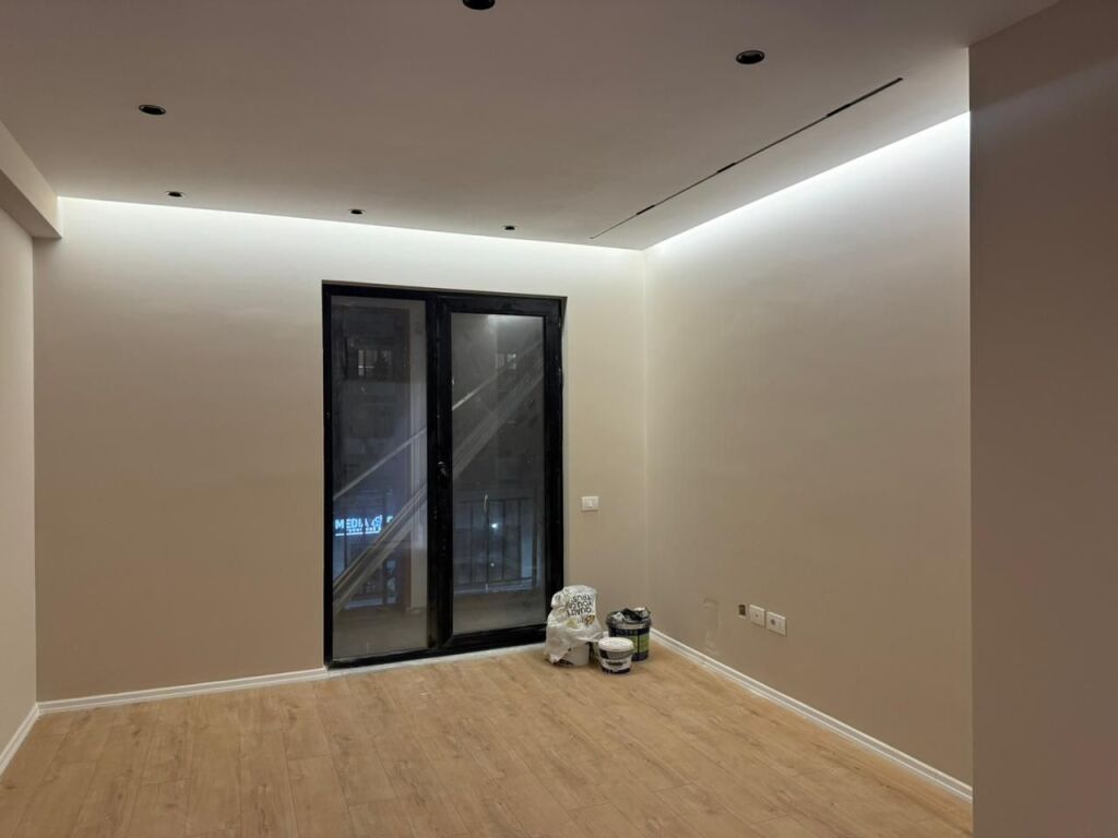Business Premises for Rent in Astir