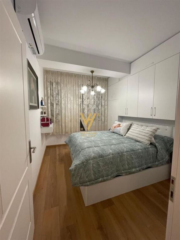 APARTMENT 1+1 FOR SALE IN BRRYLI 13,000,000 LEKE